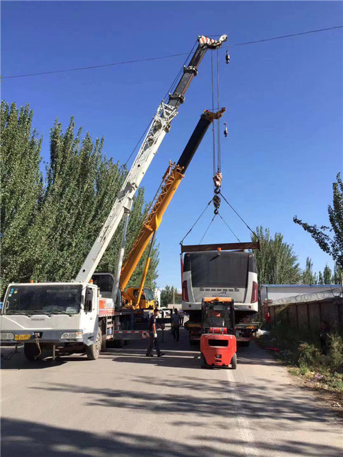 三台县港口集装箱搬运案例